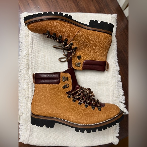 Taft Suola Viking Boot Size 43 US 10 Handmade In Spain Leather Hiking Vibram EUC - Picture 11 of 11